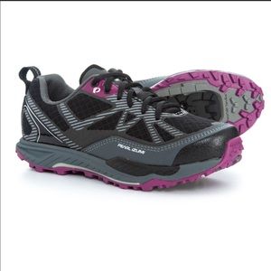 Pearl Izumi Cycling Shoes Size 39 / US 8